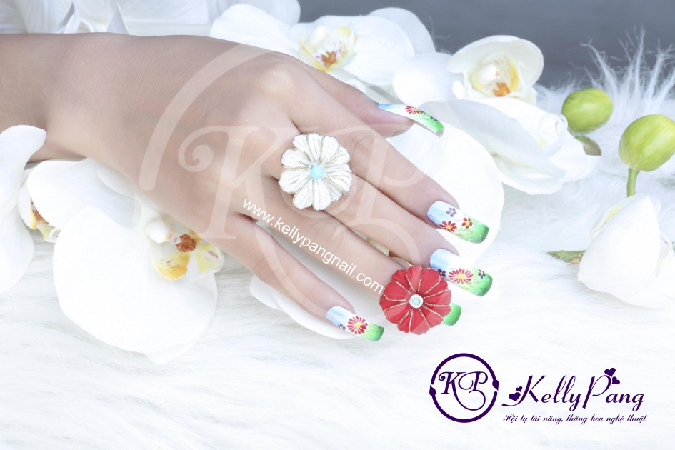 Cách Vẽ Mẫu Móng Hoa xuân