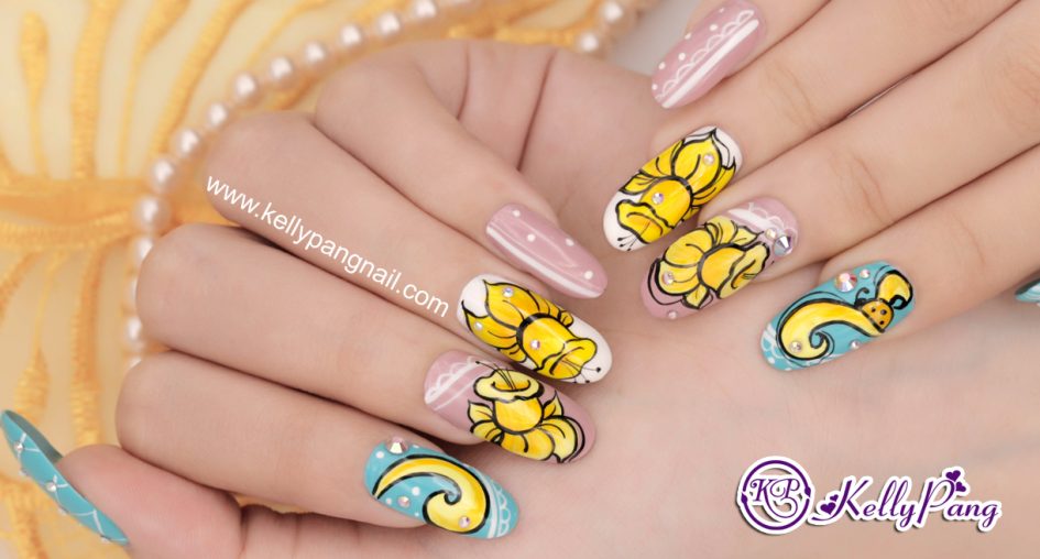 Click xem cách vẽ mẫu nail Hoa Lan Chuông Click xem cách vẽ mẫu nail Hoa Lan Chuông